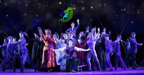 Photos: First Look at Louis Gaunt in MARY POPPINS Image