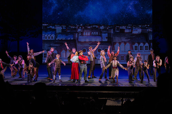 Photos: Get A First Look At Jeanna de Waal, Corbin Bleu & More in The Muny's MARY POPPINS Image