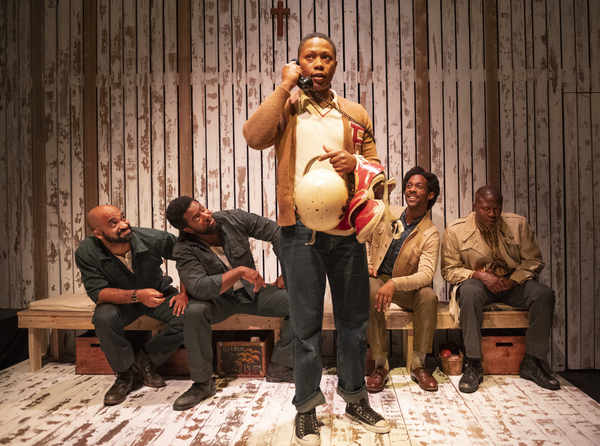 Photos: First Look at American Blues Theater's FENCES Image