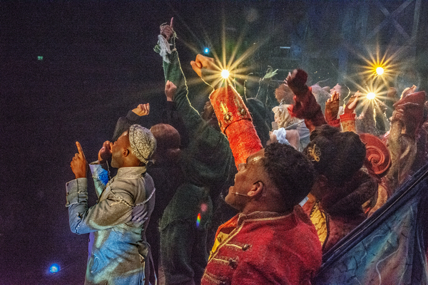 Photos: WICKED Celebrates 6000 West End Performances Image