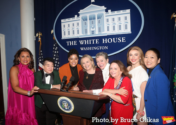 Vanessa Williams, Lea DeLaria, Lilli Cooper, Hillary Clinton, Julie White, Rachel Dra Photo