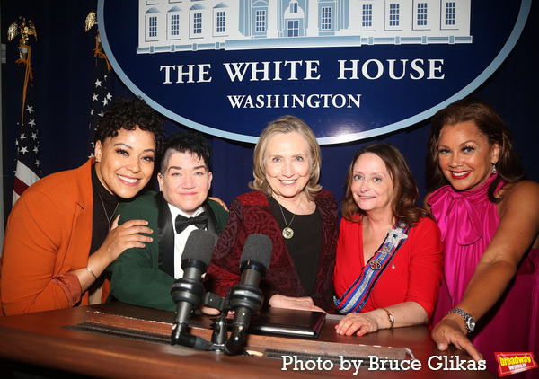 Photos: Hillary Clinton, Maya Rudolph and More Visit POTUS on Broadway Image