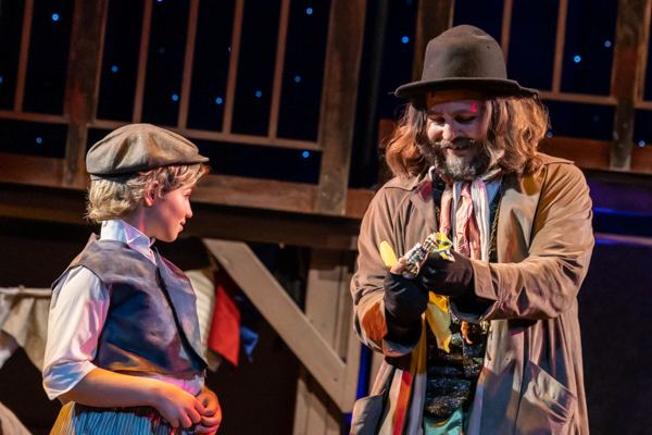 Photos: First look at MTVart's OLIVER! Image
