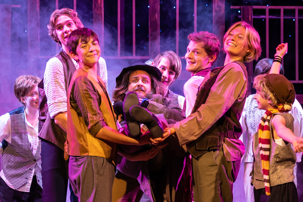 Photos: First look at MTVart's OLIVER! Image