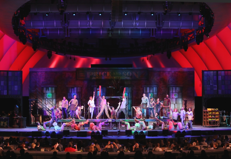 Review: Wayne Brady Leads Spectacular KINKY BOOTS at the Hollywood Bowl 
