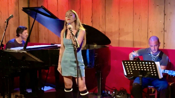 Mikayla Petrilla singing JUST A GIRL by No Doubt THE VIOLET HOUR at Rockwood Music Ha Photo