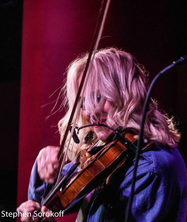 Photos: Daisy Jopling Band Play Chelsea Table+Stage Image