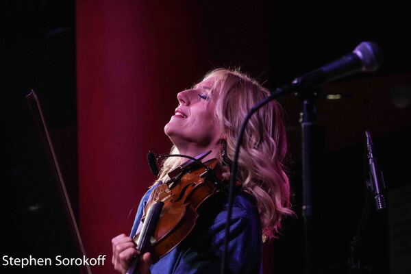 Photos: Daisy Jopling Band Play Chelsea Table+Stage Image