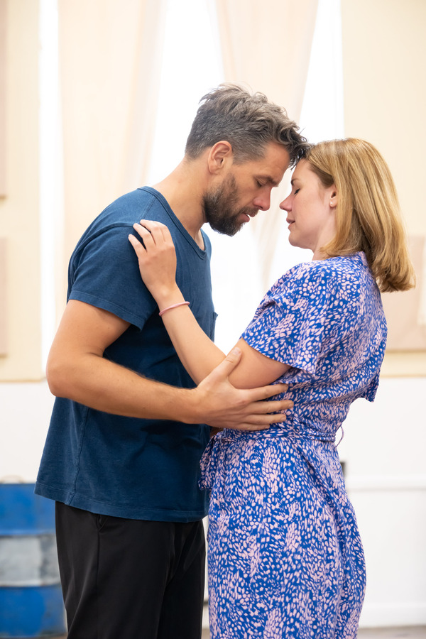 Photos: Inside Rehearsals For SOUTH PACIFIC at Manchester Opera House Image