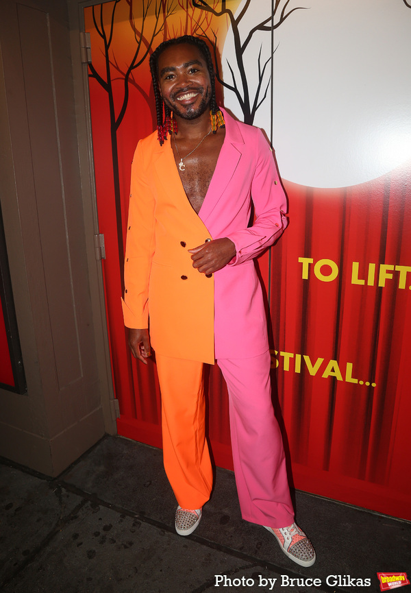 Photos: On the Red Carpet with the Cast of INTO THE WOODS Image