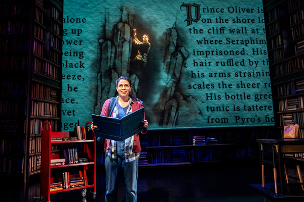 Photos & Video: First Look at Arielle Jacobs, Julia Murney & More in BETWEEN THE LINES Opening Off-Broadway Tonight Image