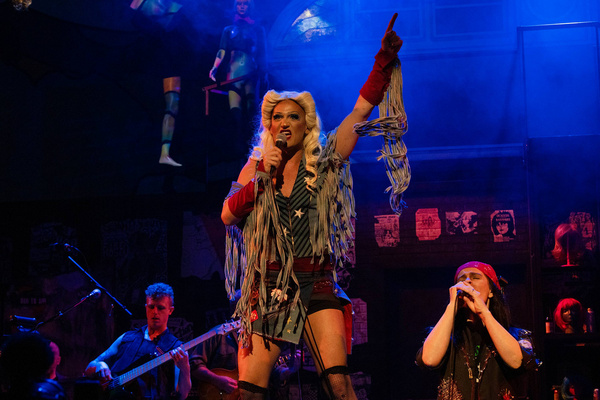 Photos: First Look at HEDWIG AND THE ANGRY INCH at Harlequin Productions 