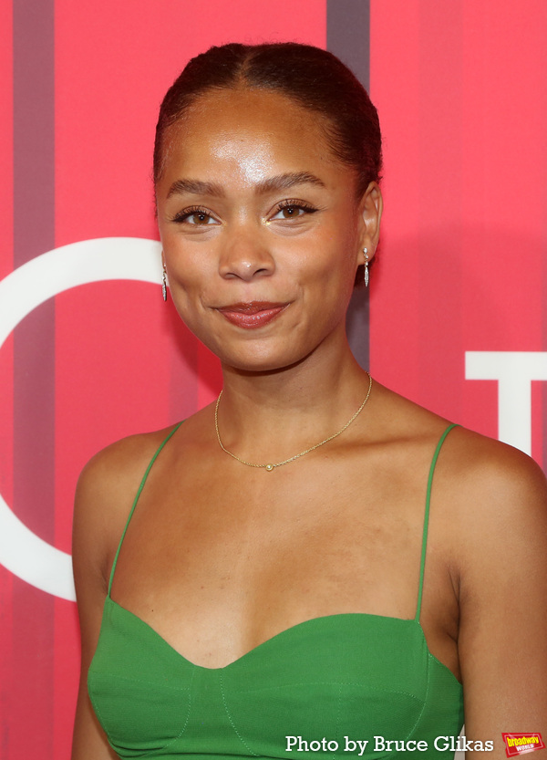 Photos: The Stars Arrive at Opening Night of INTO THE WOODS Image