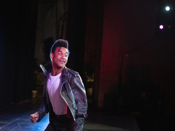 Photos: First Look at GREASE at Musical Theatre West Image