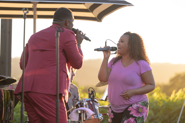 Photos: First Look At AIN'T TOO PROUD and THE LION KING's Jelani Remy Performing at Broadway and Vine Image