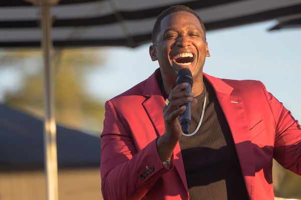 Photos: First Look At AIN'T TOO PROUD and THE LION KING's Jelani Remy Performing at Broadway and Vine Image