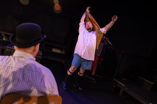Photos: First look at Red Herring Theater's WAITING FOR WAITING FOR GODOT Image