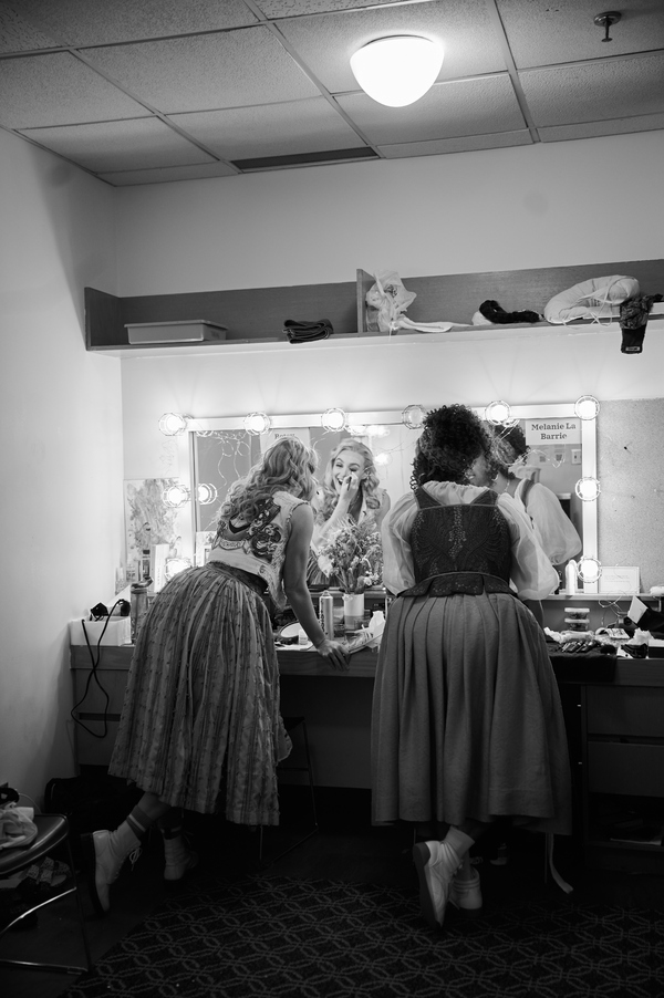 Photos: Get a Behind-the-Scenes Look at Betsy Wolfe, Lorna Courtney and More in & JULIET's Pre-Broadway Run  Image