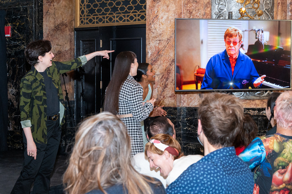 Photo/Video: Get A First Listen To The Songs Of THE DEVIL WEARS PRADA; Cast Meets The Press In Chicgo Image