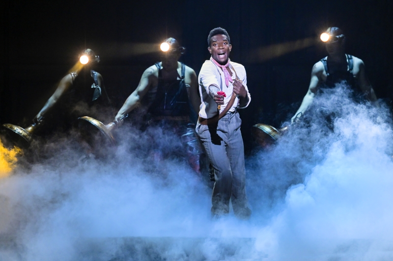 Review: HADESTOWN at The Paramount Theatre Image