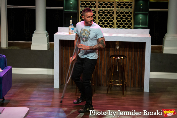 Photos: Meet the Off-Broadway Company of CAT ON A HOT TIN ROOF Image