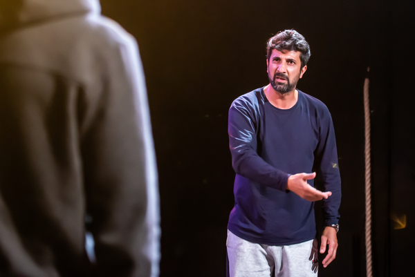 Photos: First Look at GIVE ME THE SUN at the Blue Elephant Theatre  Image