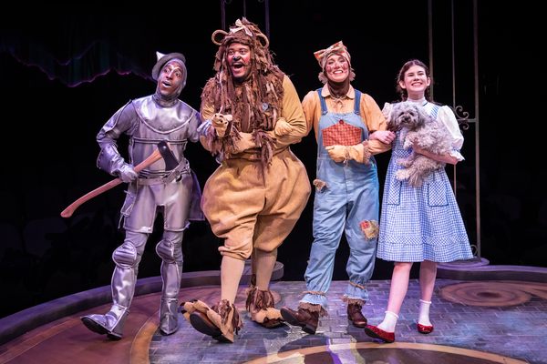 Photos: First Look At THE WIZARD OF OZ At Marriott Theatre Image