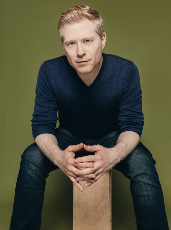 Interview: Anthony Rapp Talks BroadwayCon's Inception, Favorite Moments, and Ideas For Future Events Image