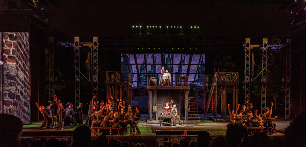 Photos/Video: First Look At Carmen Cusack and Ben Davis In SWEENEY TODD: THE DEMON BARBER OF FLEET STREET Image