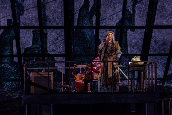 Photos/Video: First Look At Carmen Cusack and Ben Davis In SWEENEY TODD: THE DEMON BARBER OF FLEET STREET Image