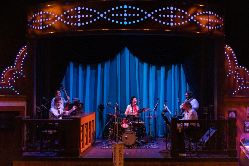 Review: ALWAYS...PATSY CLINE at The Phoenix Theatre Company Image