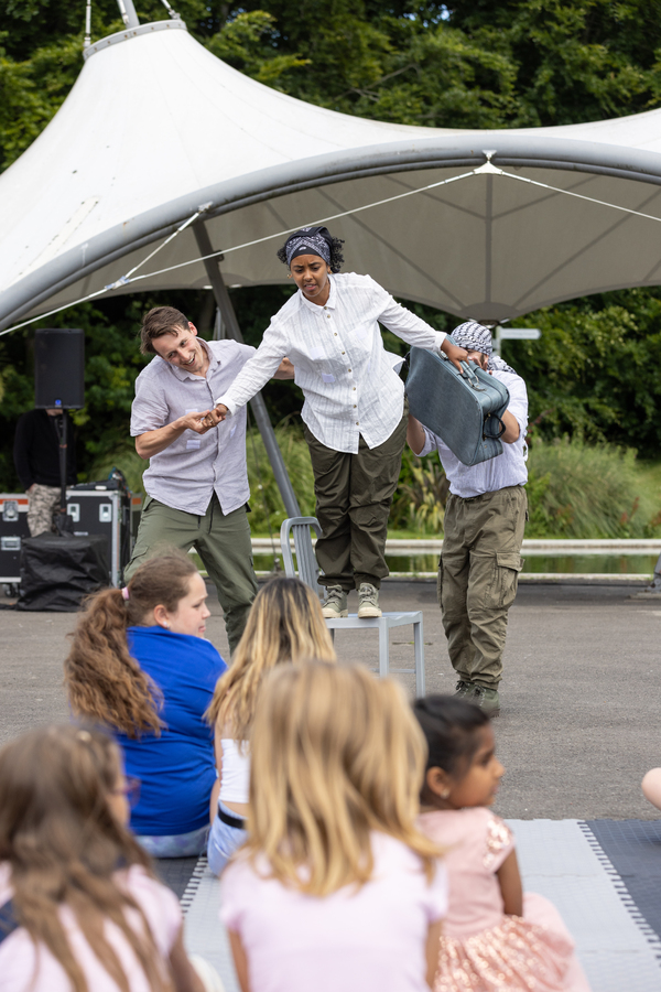 Photos: First Look at Talawa's THE TIDE, Now on Tour Image