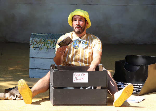 Photos: Cape Rep's CLICK CLACK MOO COWS THAT TYPE Plays Outdoor Theater 