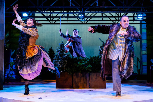 Photos: WaterTower Theatre Presents A GENTLEMAN'S GUIDE TO LOVE AND MURDER Image
