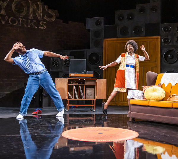 Photos: First Look at THE DARKEST PART OF THE NIGHT at the Kiln Theatre Image