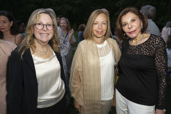 Photos: Bay Street Honors Harris Yulin and Mercedes Ruehl at A NIGHT IN THE TROPICS 