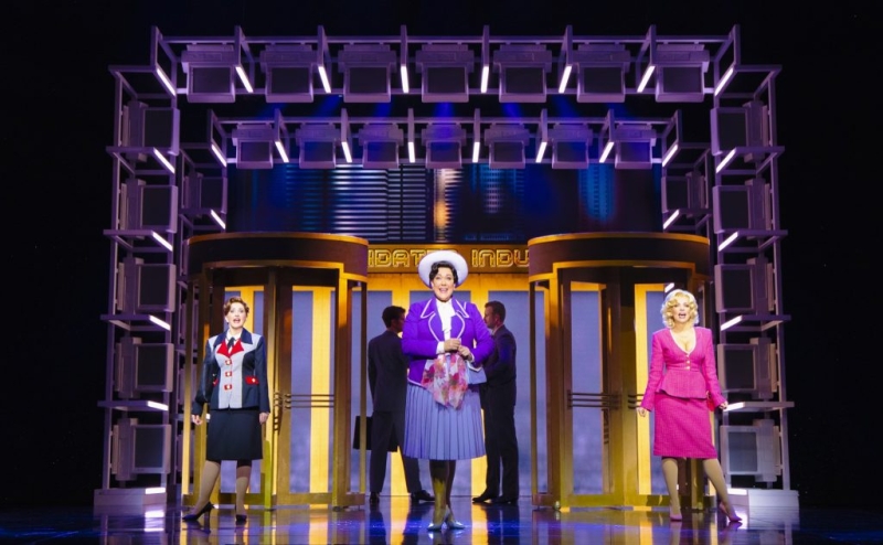 Review: 9 TO 5 tumbles Into Melbourne and Works Wonders! 