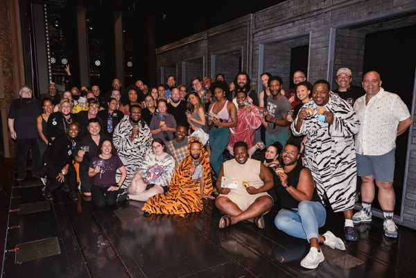 Photos: A STRANGE LOOP Celebrates 100 Performances on Broadway Image
