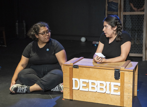 Photos: Get a First Look at The New Coordinates' AMERICAN SIDE EFECTOS at The Den Theatre 