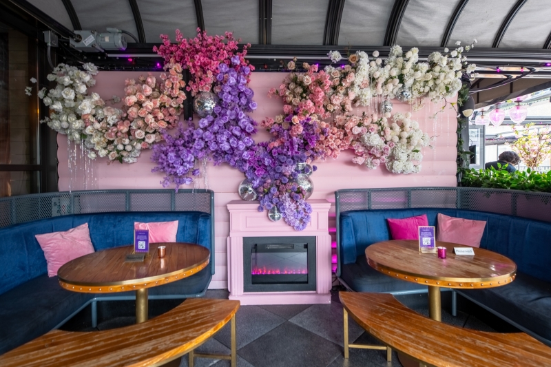 Magic Hour Rooftop Bar & Lounge for a Sparkly Rooftop Brunch Image
