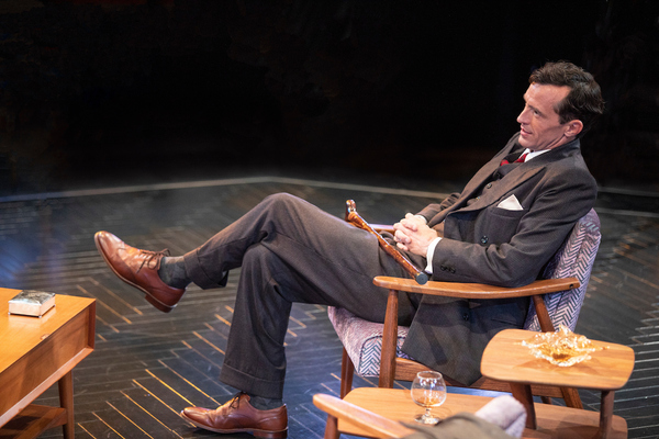 Photos: First Look at DIAL M FOR MURDER, Now Playing at the Old Globe 