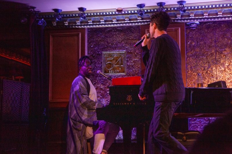 Review: Storytelling Floods The Basement When Aaron David Gleason Brings COME HELL AND HIGH WATER To 54 Below Image