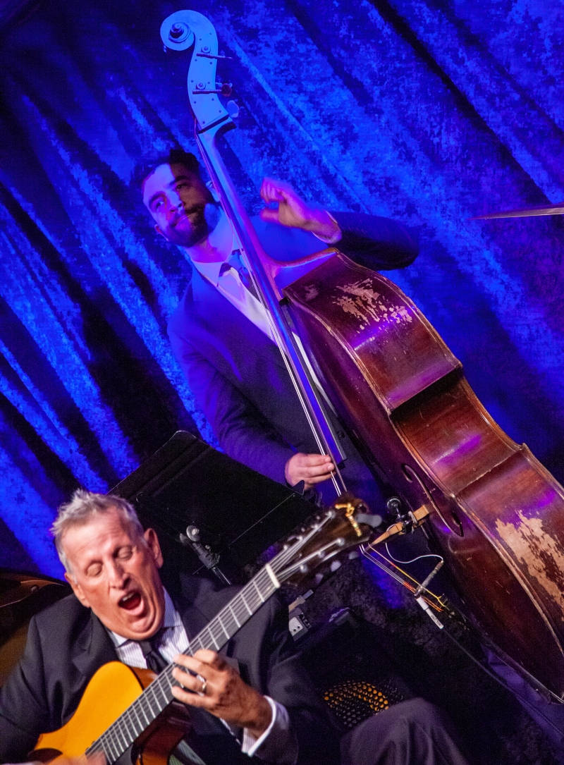Review: TONY DeSARE Makes Musical Serotonin at Birdland Theater Image