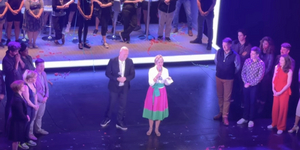 VIDEO: COMPANY on Broadway Takes Final Bows Video