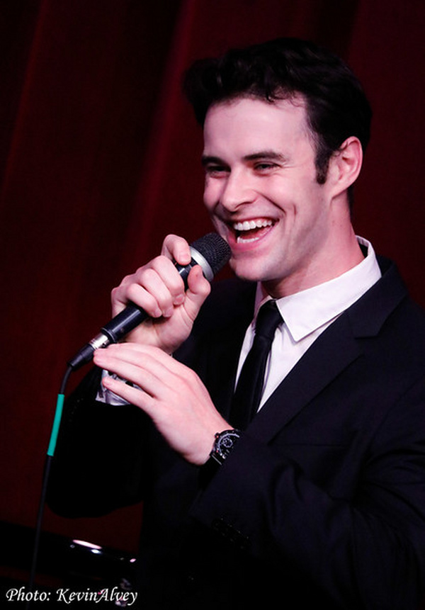 Photos: Sam Gravitte Returns To Birdland With Broadway Standards & More Image