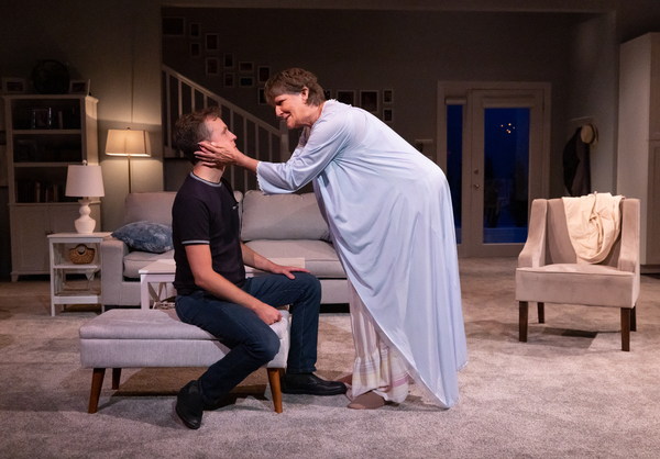 Photos: People's Light Presents Bess Wohl's GRAND HORIZONS Image