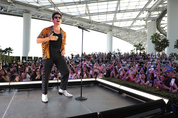 Nick Jonas performs at the Cedars Sinai Medical Center’s Board of Governors 50th An Photo