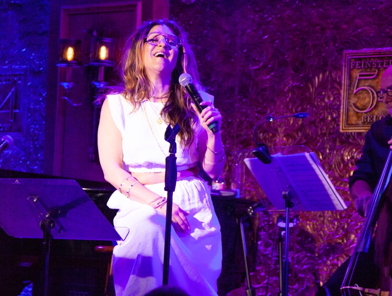 Review: Jenn Gambatese Illuminates With NO ONE IS ALONE: PERSPECTIVES OF HOPE FROM HAMMERSTEIN TO SONDHEIM at 54 Below 