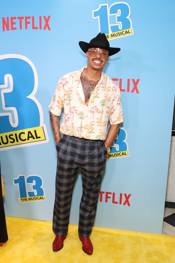 Photos: Stars of 13: THE MUSICAL Hit the Red Carpet Image