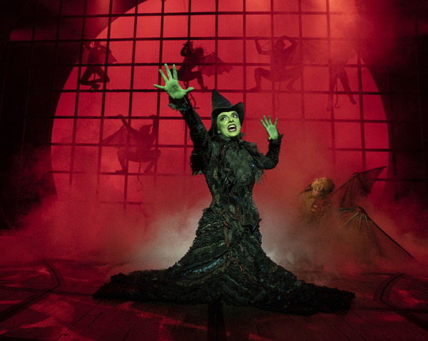 Photos: Talia Suskauer, Cleavant Derricks, Mikayla Renfrow & More Join WICKED On Broadway Image